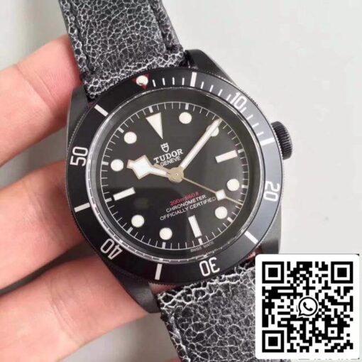 Tudor Heritage Black Bay M79230DK-0004 ZF Factory 1:1 Best Edition Swiss ETA2824-2 Gray Distressed Leather Strap - Image 8