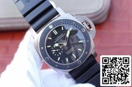 Panerai Luminor Submersible PAM389 VS factory 1:1 Best Edition Swiss ETA P9000 Black Rubber Strap - Image 9