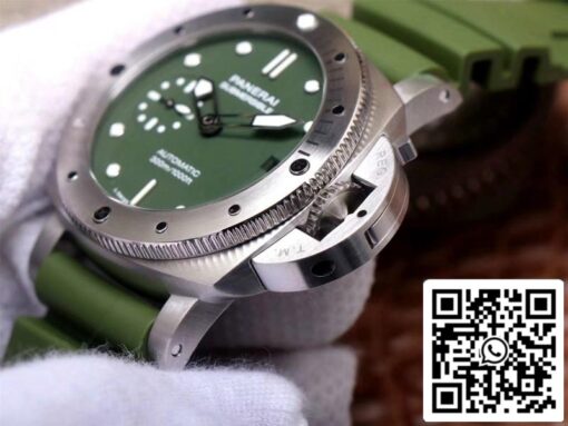 Panerai Submersible PAM01055 1:1 Best Edition VS Factory Green Dial Swiss P9000 - Image 6