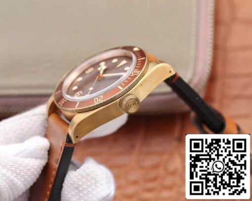 Tudor Heritage Black Bay Bronze 79250B XF Factory 1:1 Best Edition Swiss ETA 2824 Brown Dial - Image 5