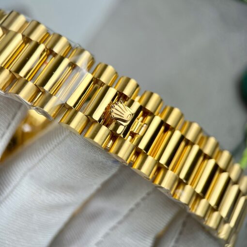 Rolex Day-Date 40 228238-0042 wrapped 18k gold With a weight of 150 grams - 이미지 14