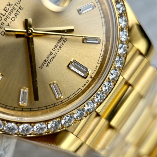 Rolex Day-Date 40 228348rbr-0002 Yellow Gold 18k gold encrusted with Artificial diamonds - Image 7