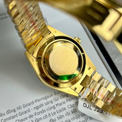 Rolex Day-Date 40 228398TBR wrapped yellow gold 18k and Baguette moissanite bezel - Image 16