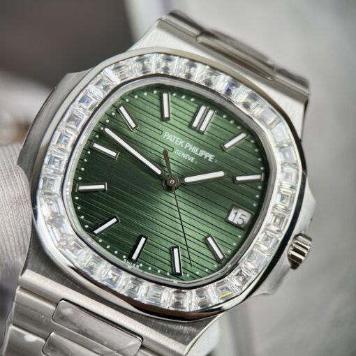 Patek Philippe Nautilus 5711/1A-014 made from 3K Factory and custom Moissanite diamonds - Image 6