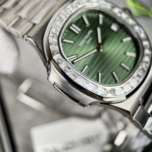 Patek Philippe Nautilus 5711/1A-014 made from 3K Factory and custom Moissanite diamonds - Image 10