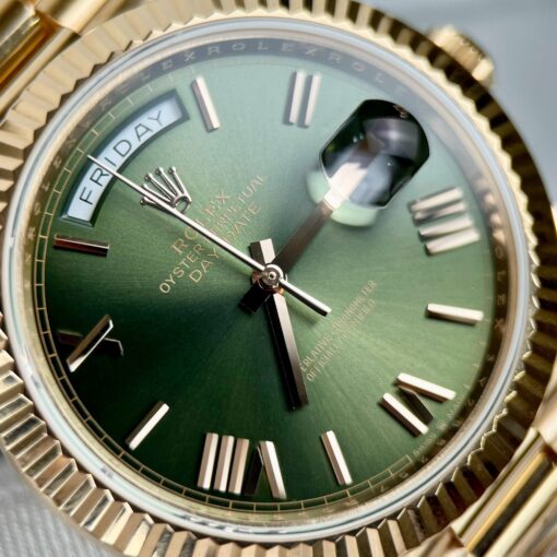 Rolex Day-Date 40 228235 Gold Filled 18k with 167 gram weight green dial - 이미지 8