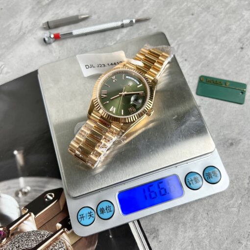 Rolex Day-Date 40 228235 Gold Filled 18k with 167 gram weight green dial - 이미지 6