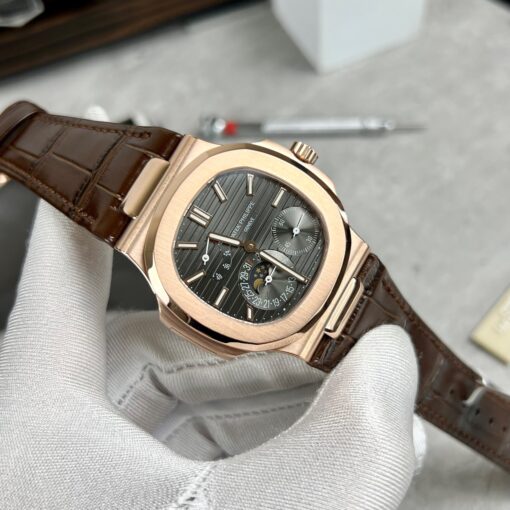 Patek Philippe Nautilus 5712 18k filled rose gold with grey dial from PPF - Image 3