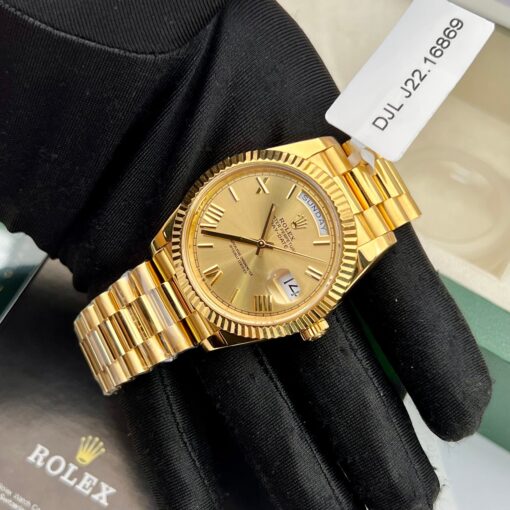 Rolex Day-Date 40 Men's Watch 228238-0006 coated 18k yellow gold Best 1:1 Edition - Image 11