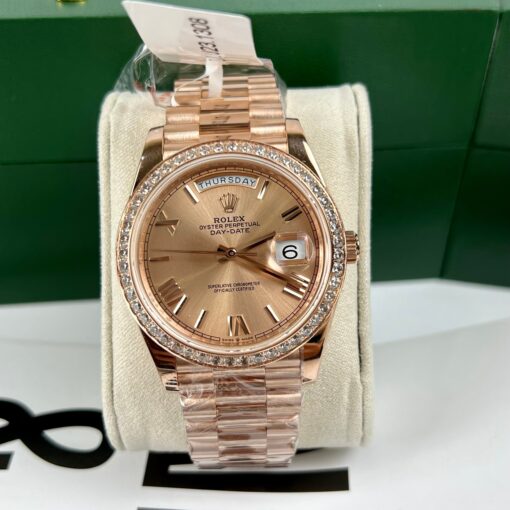 Rolex Oyster Day-Date 40mm 228235 coated 18k rose gold Best 1:1 Edition 130 gram moissanite bezel - Image 5