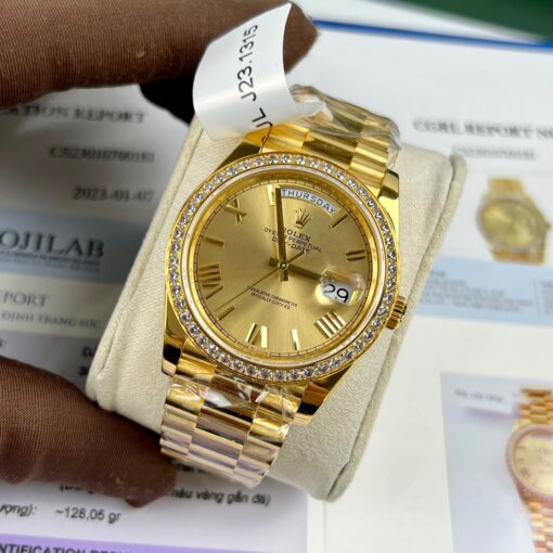 Rolex Day-Date 40mm 228238-0006 coated 18k yellow gold Best 1:1 Edition moissanite bezel - Image 2