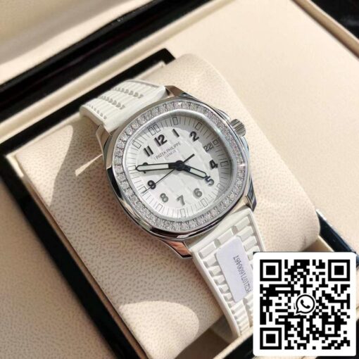 Patek Philippe Aquanaut 5267/200A-010 and diamond Bezel - Swiss Original Movement - Image 9