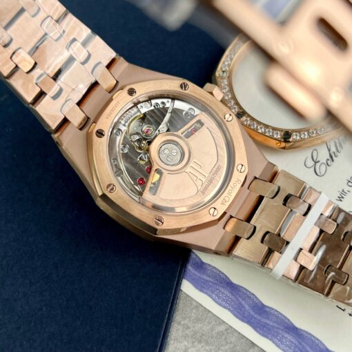 Audemars Piguet Royal Oak 77351OR.ZZ.1261OR.01 Best 1:1 Edition with gold and diamonds - Image 9