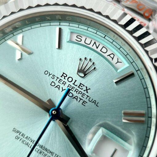 Rolex Day Date M228236-0012 Platinum Roman Dial Best 1:1 Edition GM Factory V2 - 이미지 6