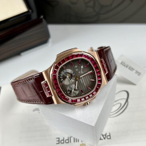 Patek Philippe Nautilus 5712 18k rose gold 1:1 best Edition PPF Factory custom Ruby Stone - Image 14