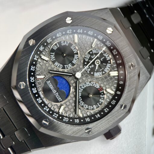 Audemars Piguet Royal Oak 26579CE.OO.1225CE.01 1:1 Best Edition APS Factory Black Dial - Image 2