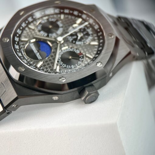 Audemars Piguet Royal Oak 26579CE.OO.1225CE.01 1:1 Best Edition APS Factory Black Dial - Image 6