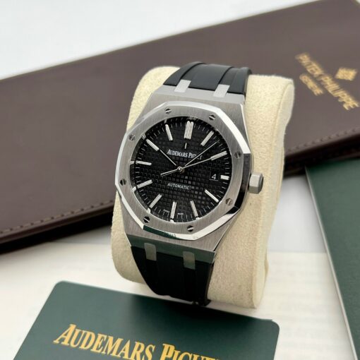 Audemars Piguet Royal Oak 15400 1:1 Best Edition APS Factory Black Dial - Image 3