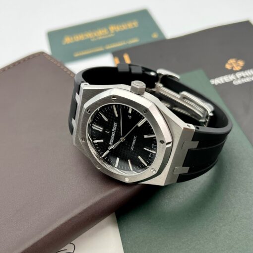 Audemars Piguet Royal Oak 15400 1:1 Best Edition APS Factory Black Dial - Image 5