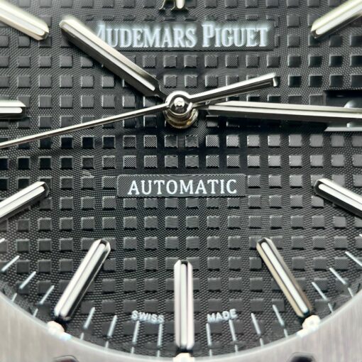 Audemars Piguet Royal Oak 15400 1:1 Best Edition APS Factory Black Dial - Image 9