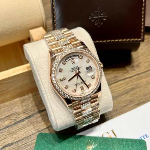 Rolex Day-Date M128345RBR-0030 Mother of Pearl 1:1 Best Edition custom 18k and moissanite - Image 7