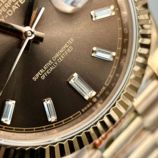 Rolex Day Date M228235-0003 1:1 Best Edition GM Factory V3 Chocolate Dial Counterweight Version - Imagen 8