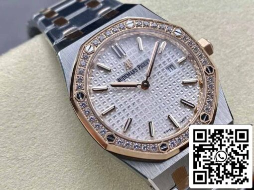 Audemars Piguet 67651SR.ZZ.1261SR.01 Quartz 33mm 1:1 Best Edition ZF Factory - Image 8