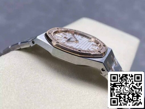 Audemars Piguet 67651SR.ZZ.1261SR.01 Quartz 33mm 1:1 Best Edition ZF Factory - Image 4