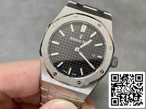 Audemars Piguet 67651 Quartz 33mm 1:1 Best Edition ZF Factory Black Dial Silver Case - Image 7