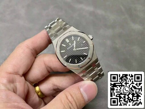 Audemars Piguet 67651 Quartz 33mm 1:1 Best Edition ZF Factory Black Dial Silver Case - Image 6