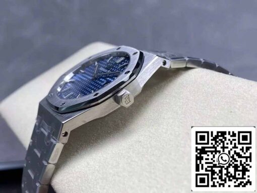 Audemars Piguet 67651 Quartz 33mm 1:1 Best Edition ZF Factory Blue Dial Stainless Steel - Image 6